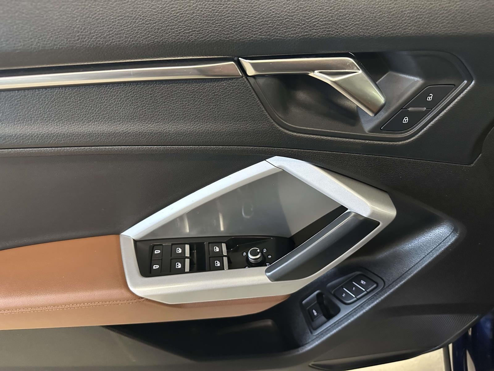 2023 Audi Q3 Premium 45 TFSI S line quattro Tiptronic