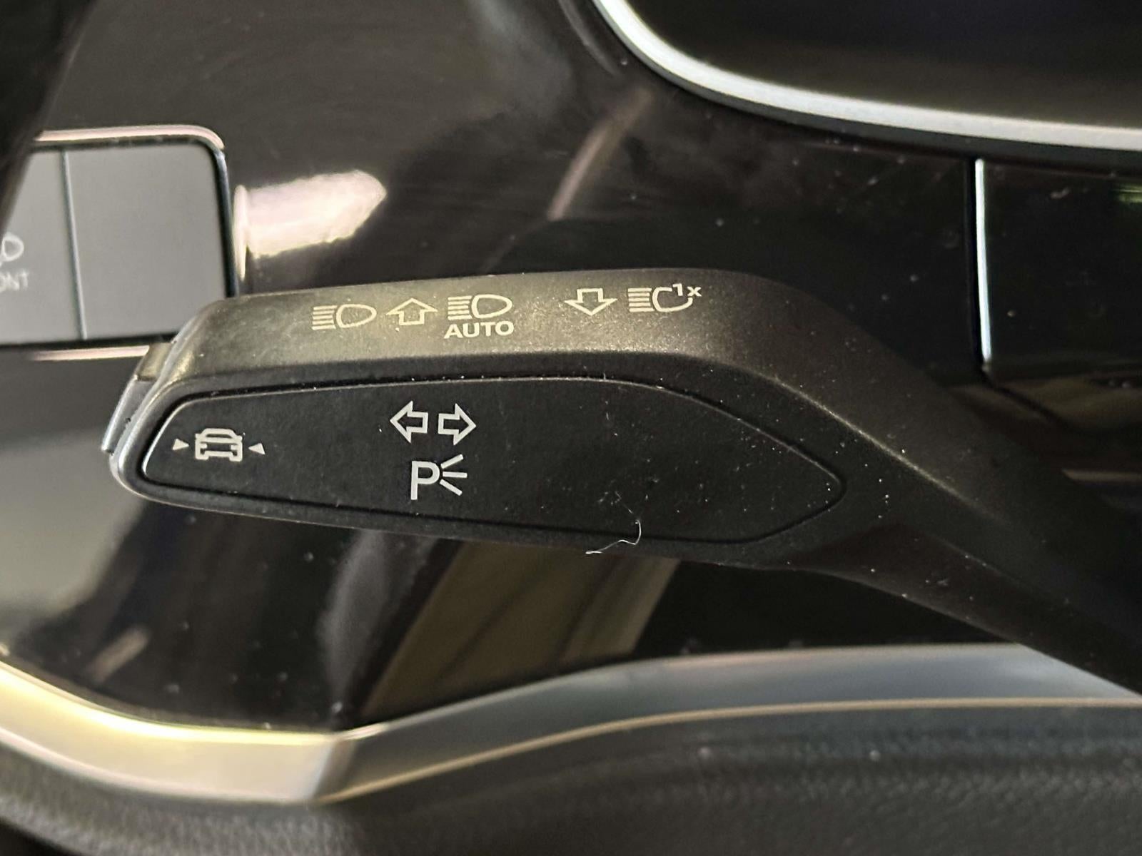 2023 Audi Q3 Premium 45 TFSI S line quattro Tiptronic