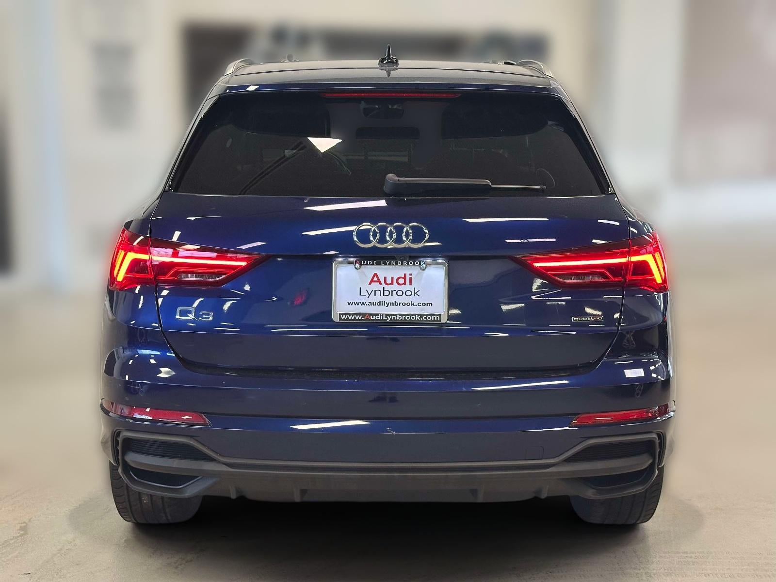 2023 Audi Q3 Premium 45 TFSI S line quattro Tiptronic