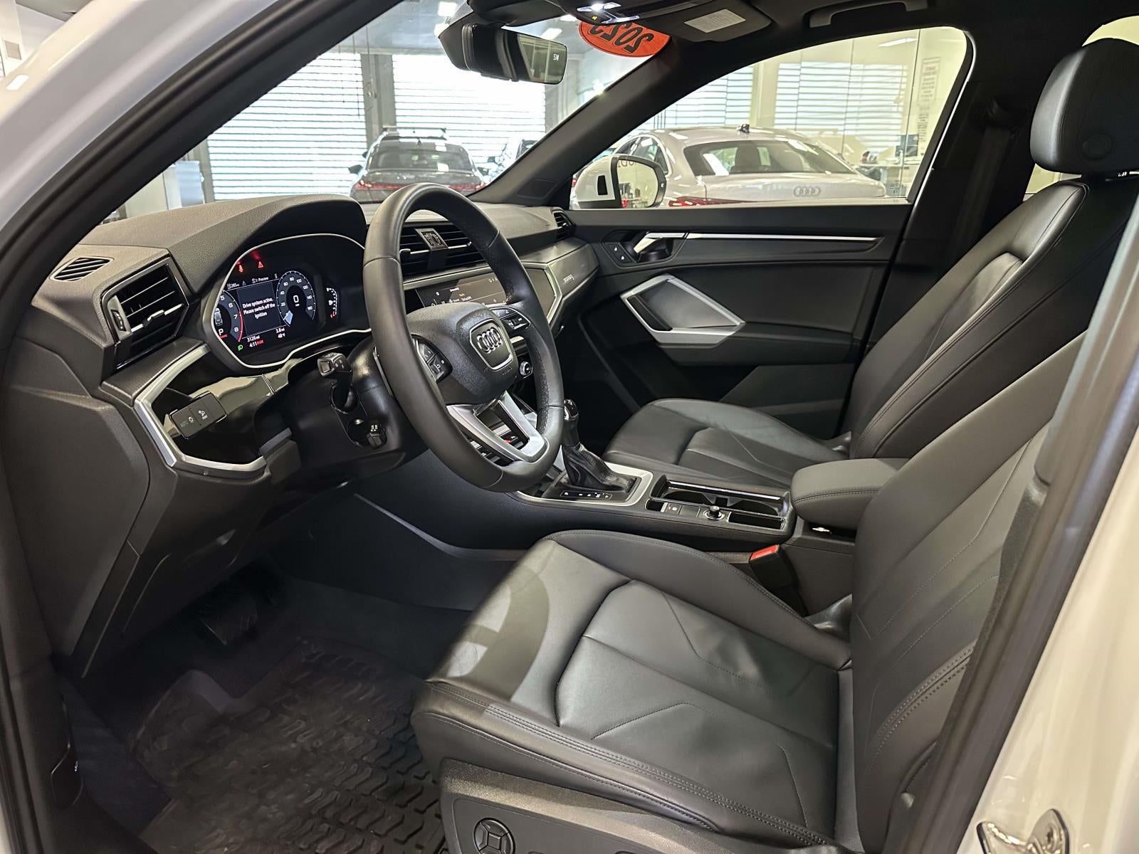 2025 Audi Q3 Premium 45 TFSI S line quattro Tiptronic