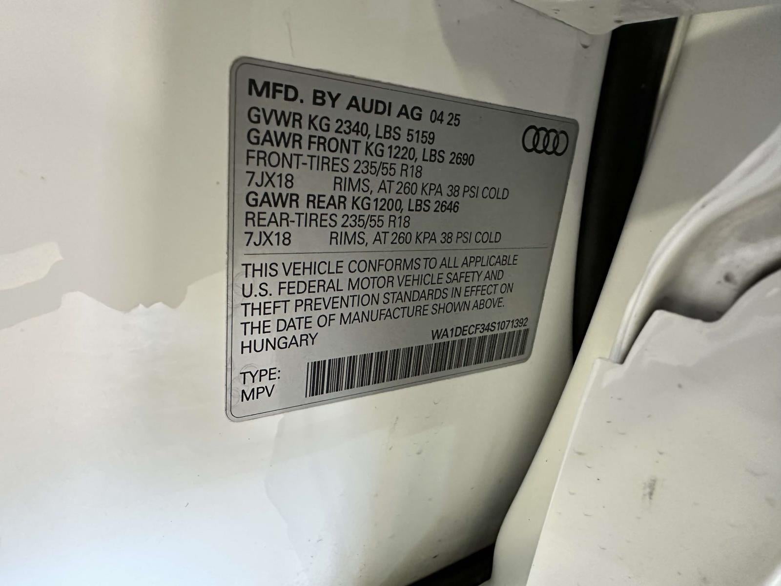 2025 Audi Q3 Premium 45 TFSI S line quattro Tiptronic