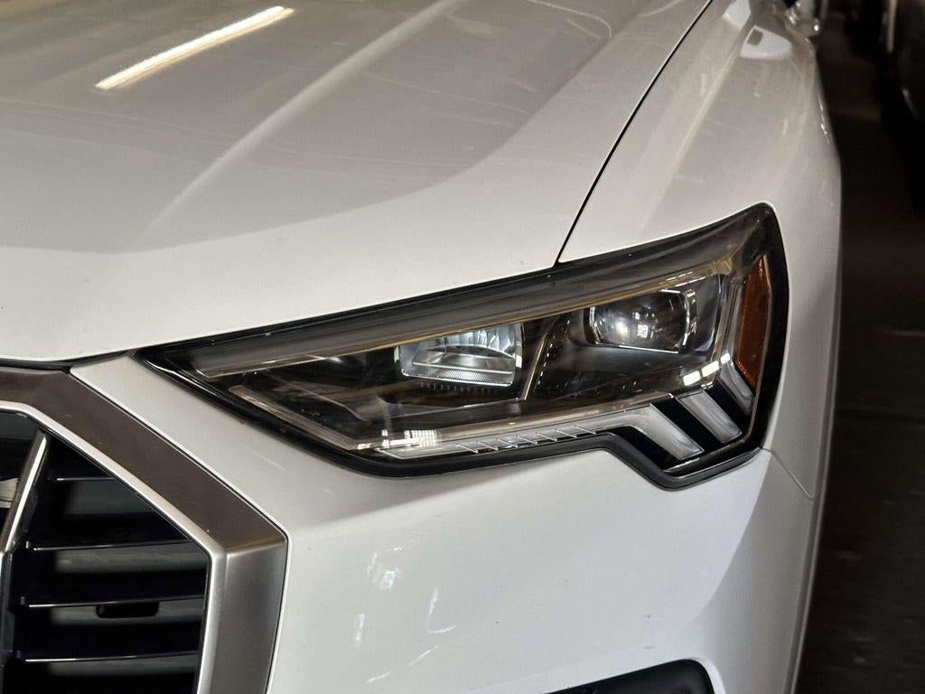 2023 Audi Q3 Premium 45 TFSI S line quattro Tiptronic