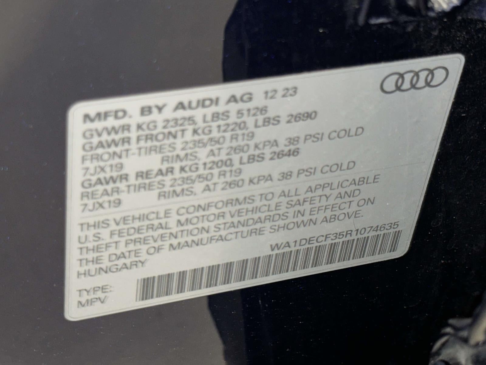 2024 Audi Q3 Premium 45 TFSI S line quattro Tiptronic
