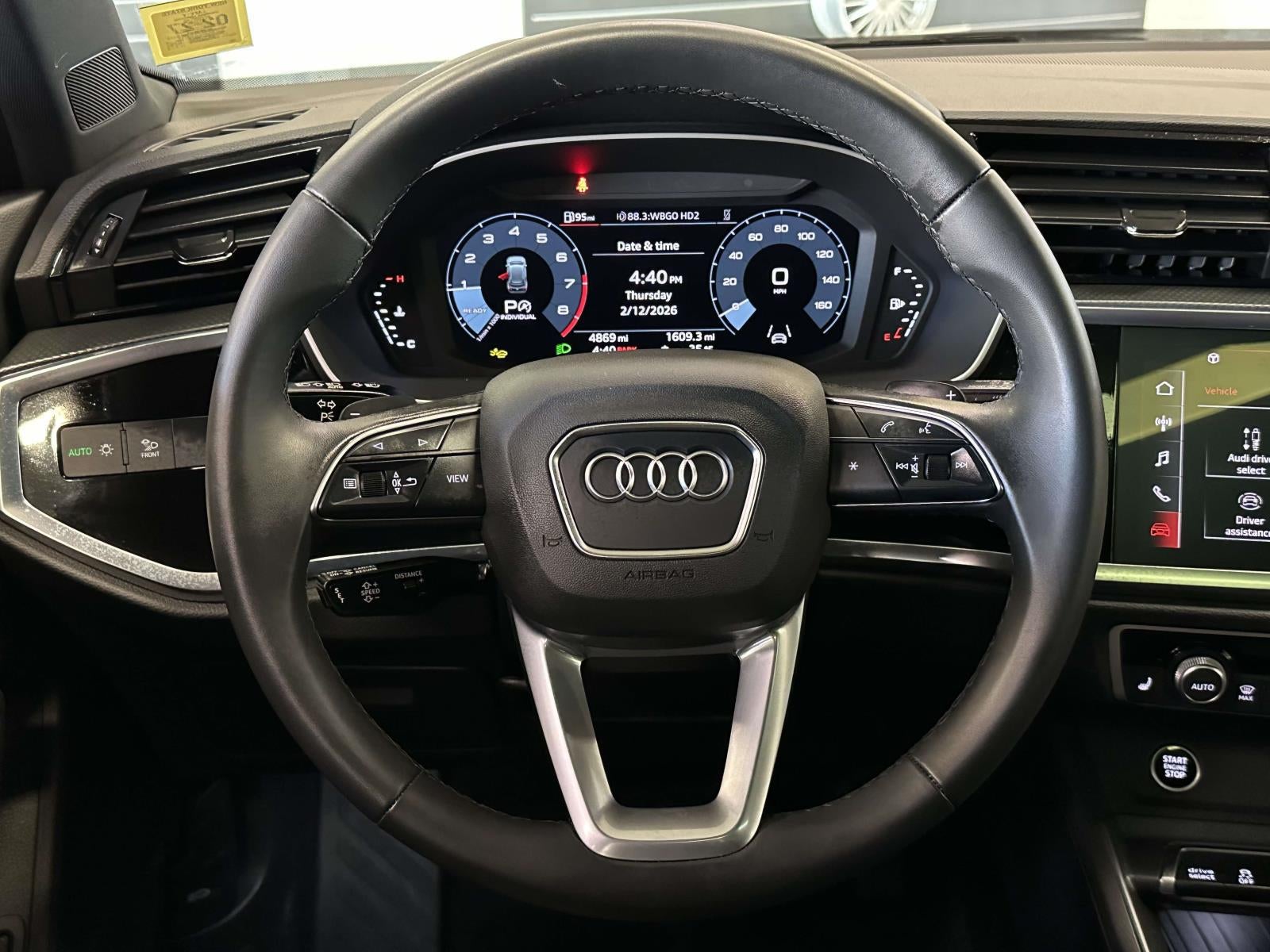2025 Audi Q3 Premium 45 TFSI S line quattro Tiptronic