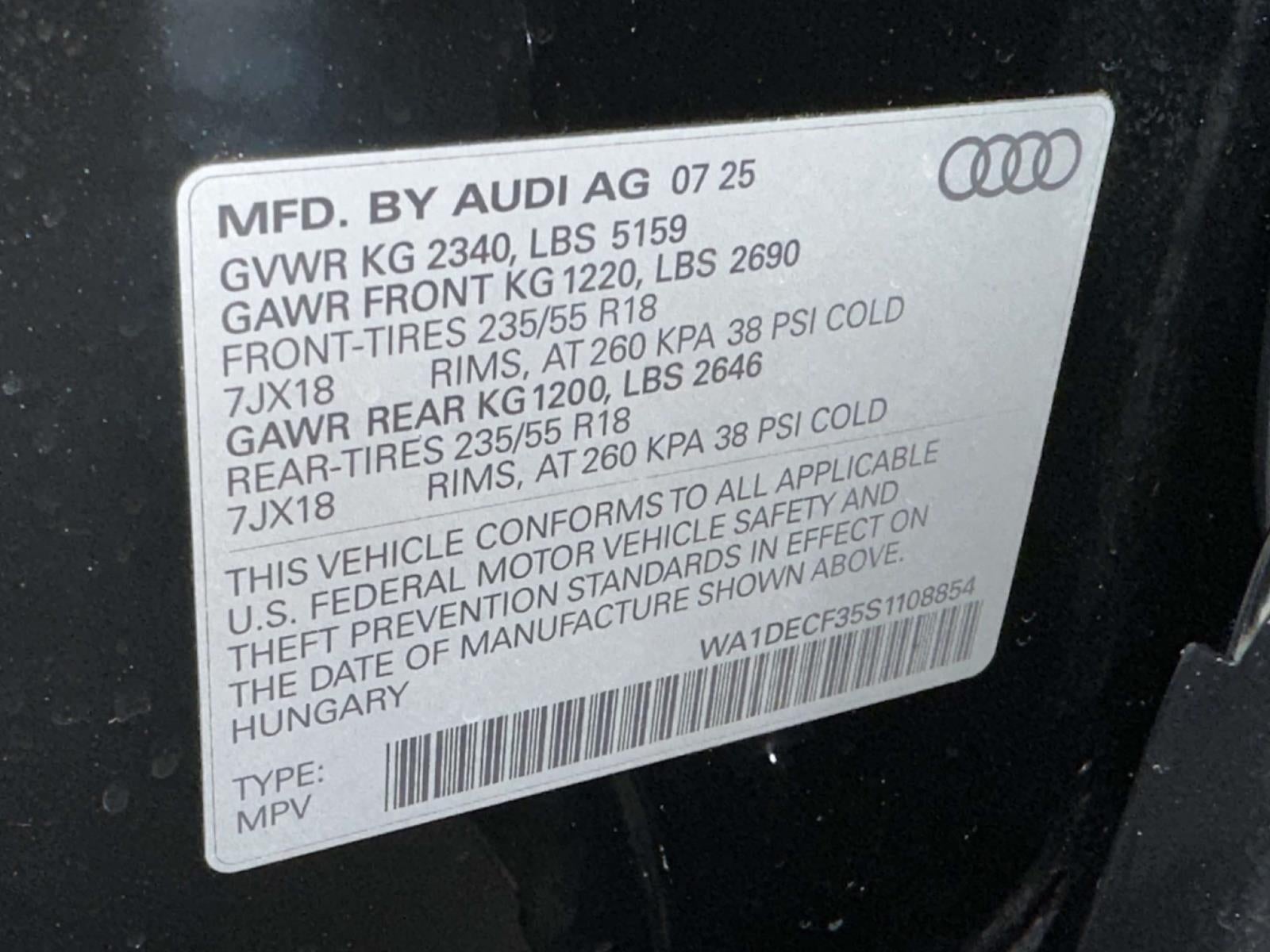 2025 Audi Q3 Premium 45 TFSI S line quattro Tiptronic