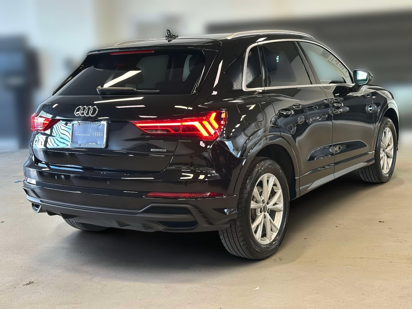 2025 Audi Q3 Premium 45 TFSI S line quattro Tiptronic