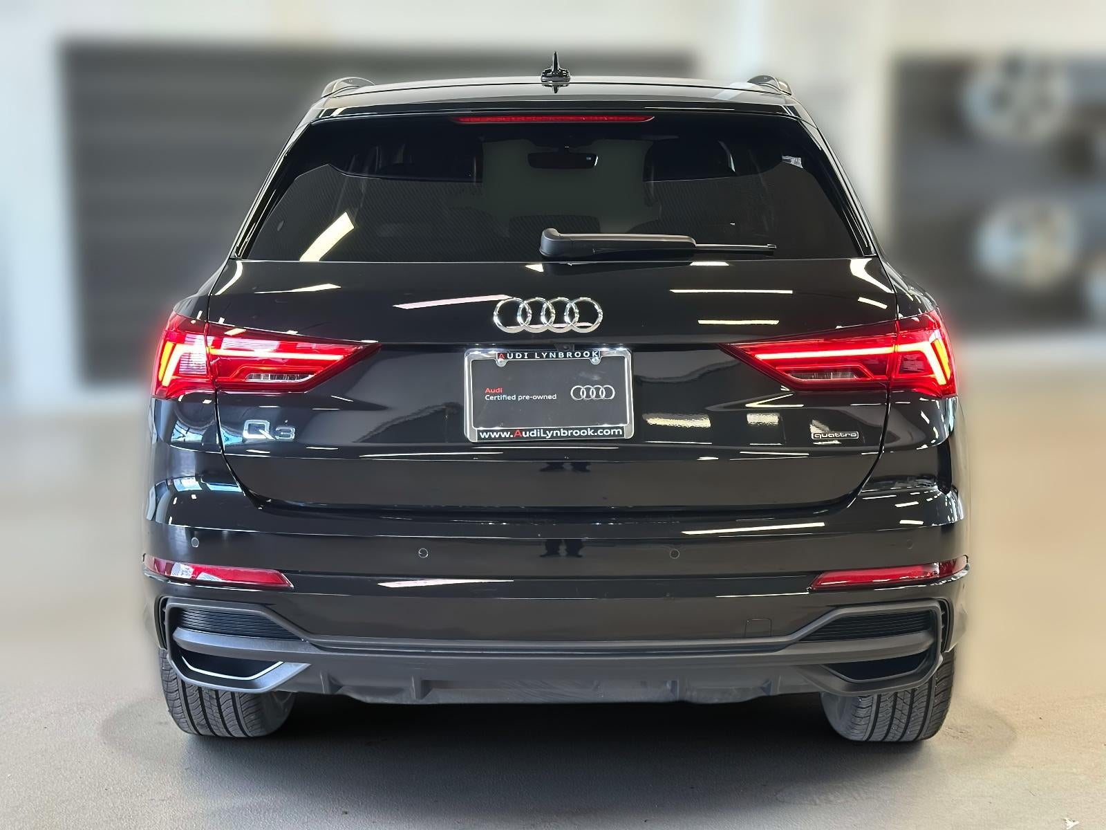 2025 Audi Q3 Premium 45 TFSI S line quattro Tiptronic