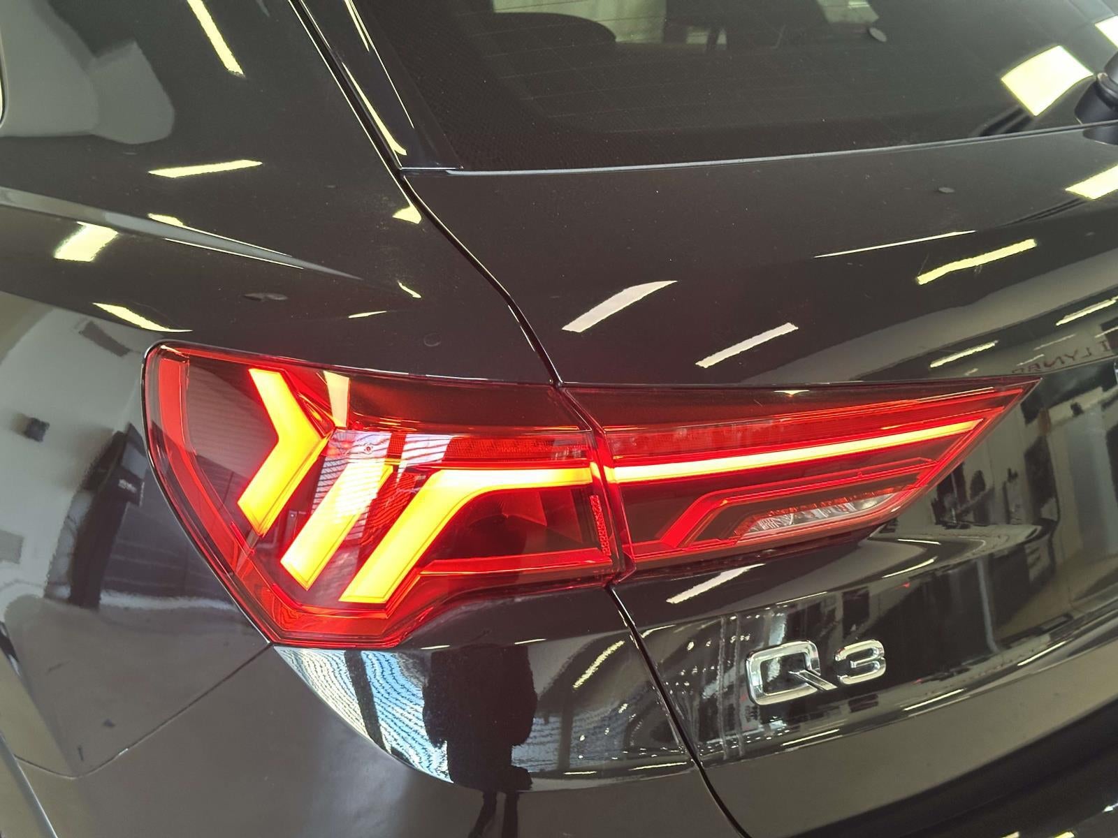 2025 Audi Q3 Premium 45 TFSI S line quattro Tiptronic