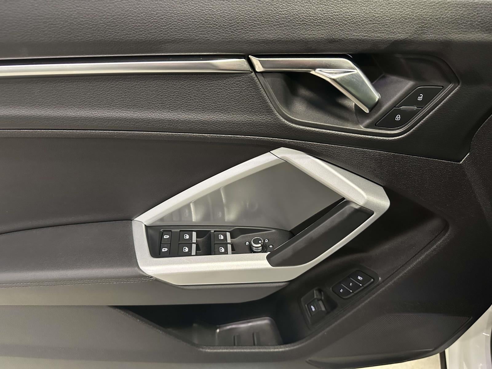 2022 Audi Q3 Premium 45 TFSI S line quattro Tiptronic