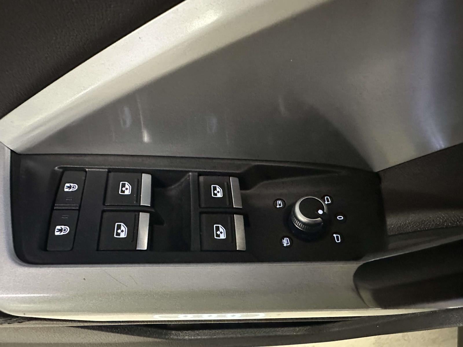 2022 Audi Q3 Premium 45 TFSI S line quattro Tiptronic