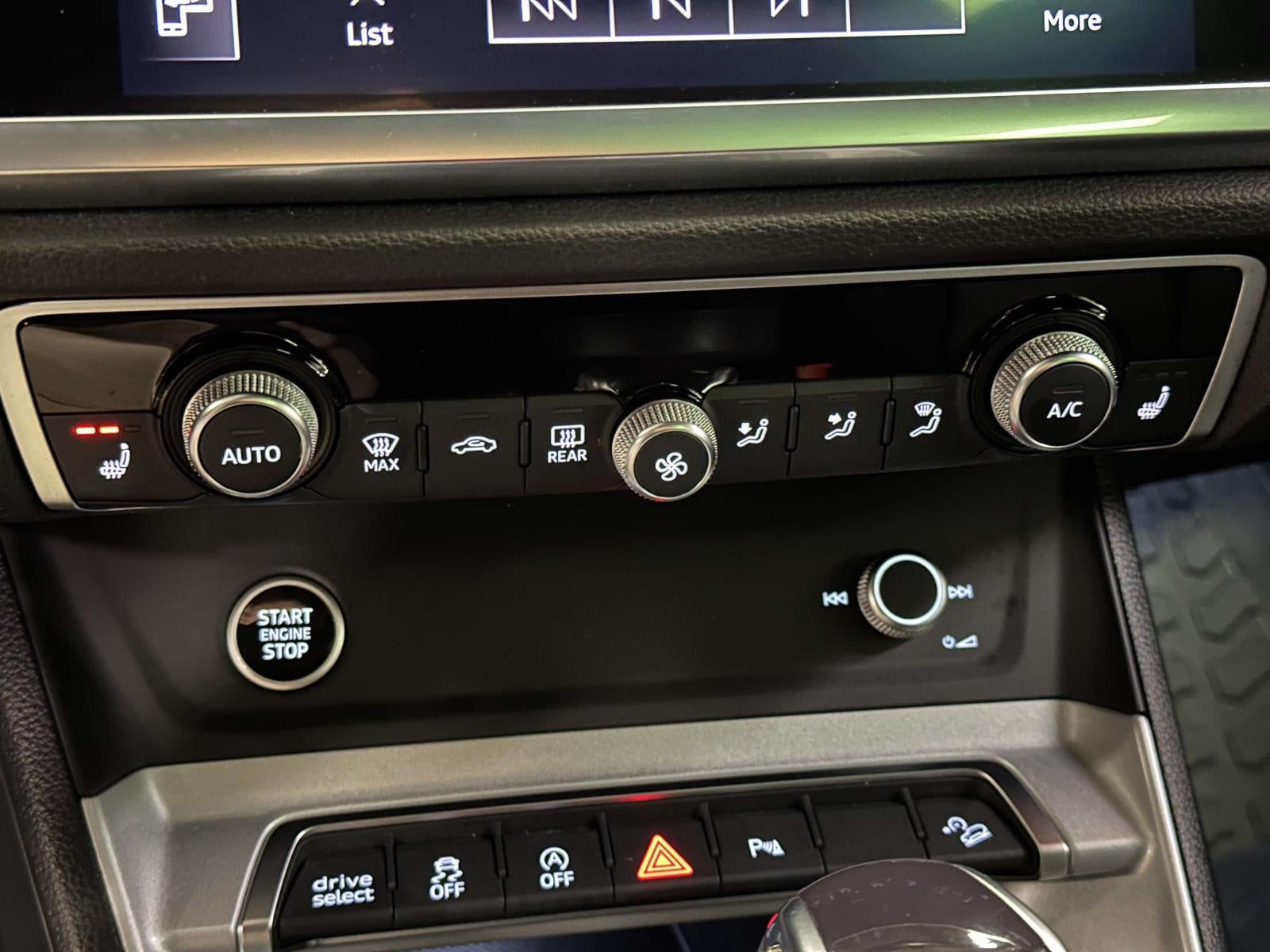 2022 Audi Q3 Premium 45 TFSI S line quattro Tiptronic