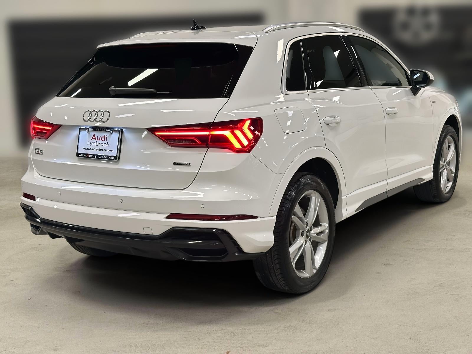 2022 Audi Q3 Premium 45 TFSI S line quattro Tiptronic