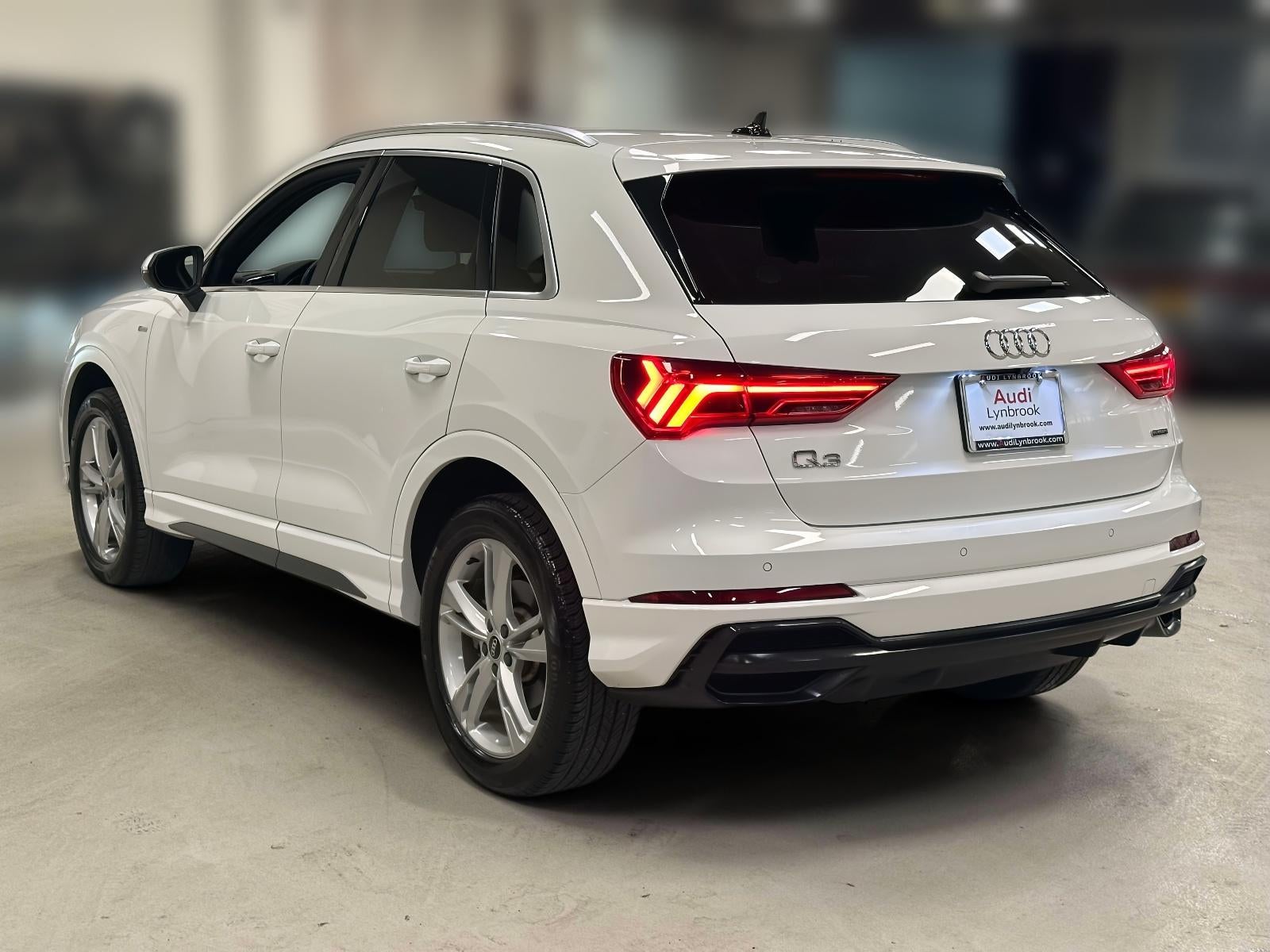 2022 Audi Q3 Premium 45 TFSI S line quattro Tiptronic