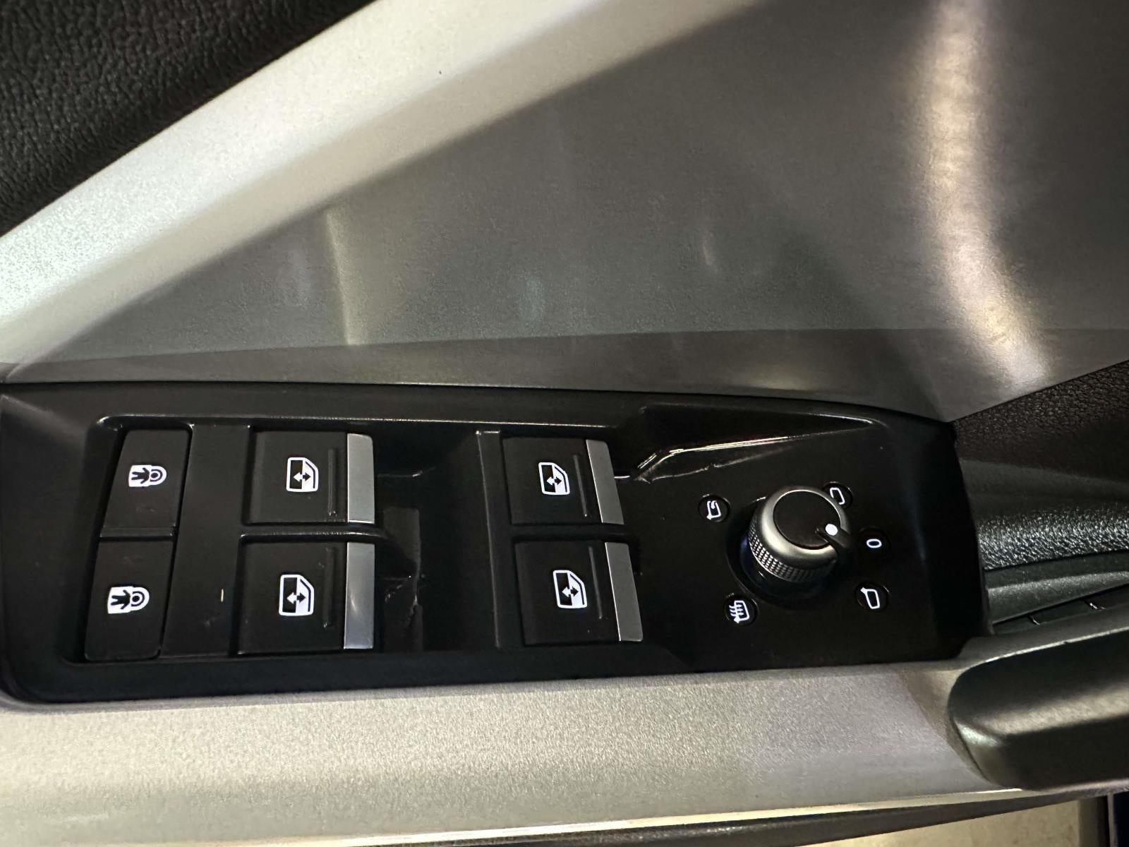 2022 Audi Q3 Premium 45 TFSI S line quattro Tiptronic