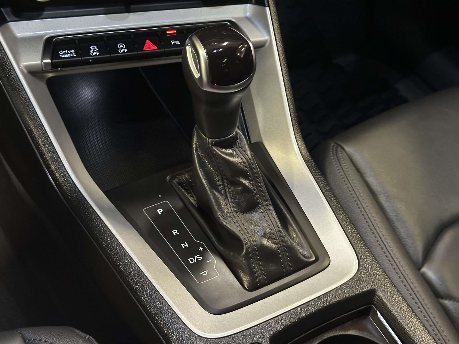 2022 Audi Q3 Premium 45 TFSI S line quattro Tiptronic