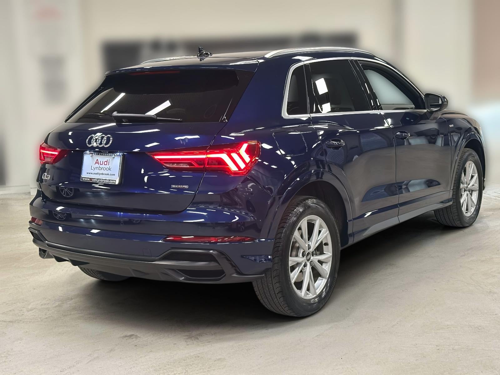 2022 Audi Q3 Premium 45 TFSI S line quattro Tiptronic