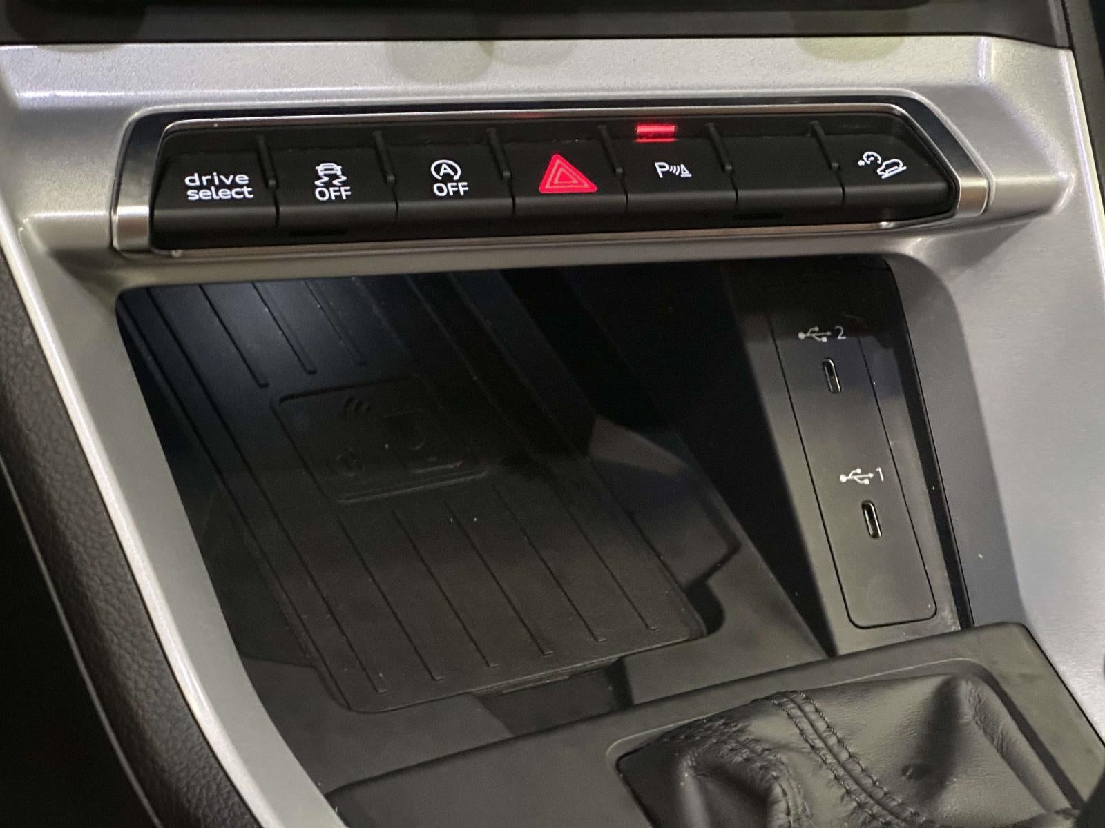 2024 Audi Q3 Premium 45 TFSI S line quattro Tiptronic