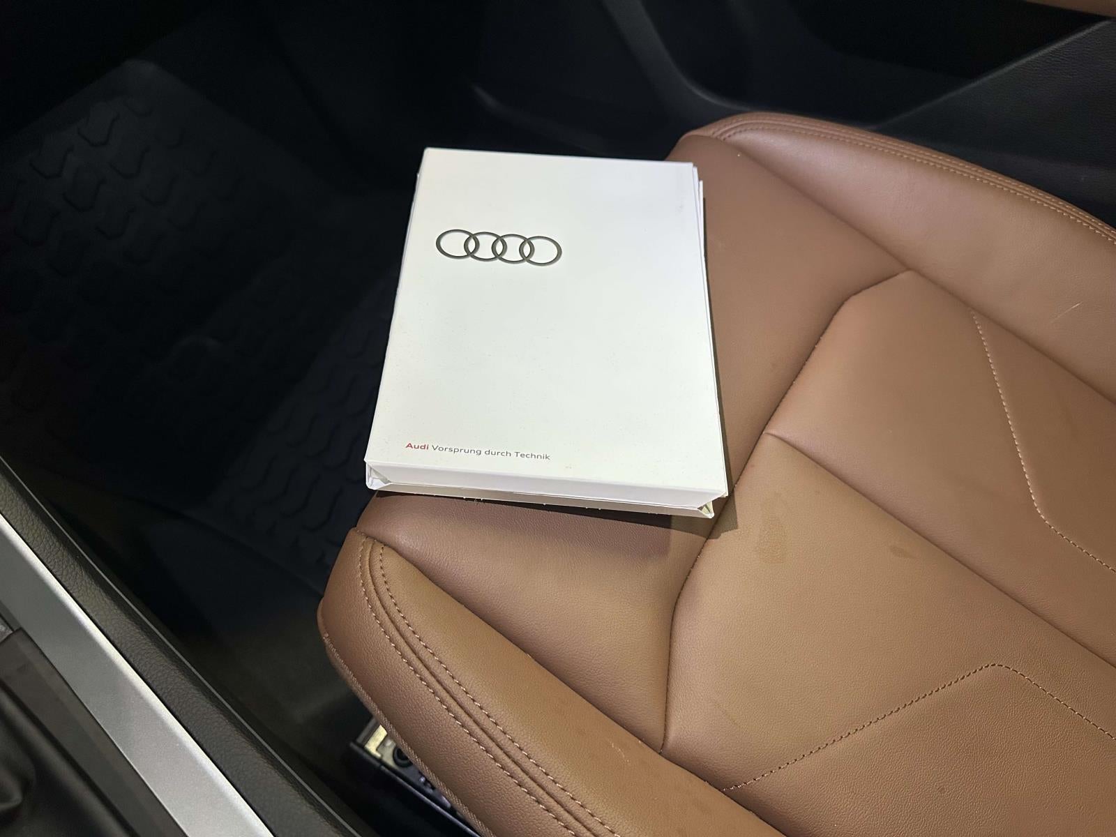 2024 Audi Q3 Premium 45 TFSI S line quattro Tiptronic