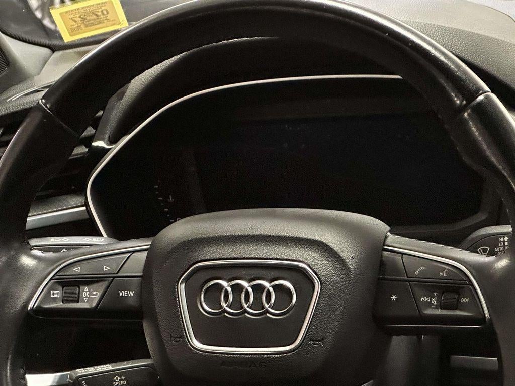 2020 Audi Q3 Premium 45 TFSI S line quattro Tiptronic