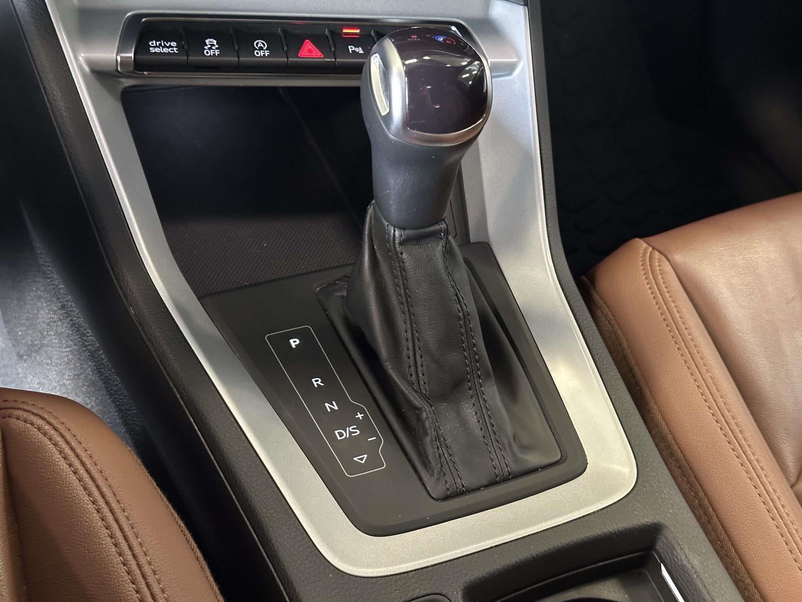 2023 Audi Q3 Premium 45 TFSI S line quattro Tiptronic