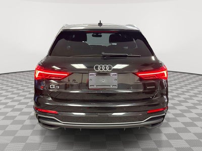 2024 Audi Q3 Premium 45 TFSI S line quattro Tiptronic