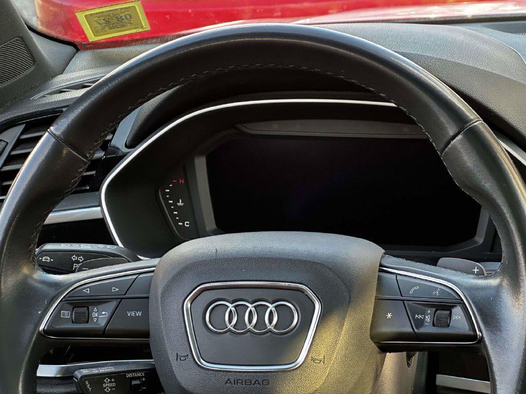2024 Audi Q3 Premium 45 TFSI S line quattro Tiptronic