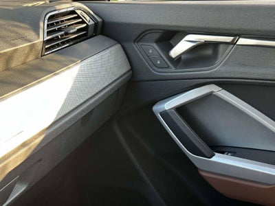 2024 Audi Q3 Premium 45 TFSI S line quattro Tiptronic