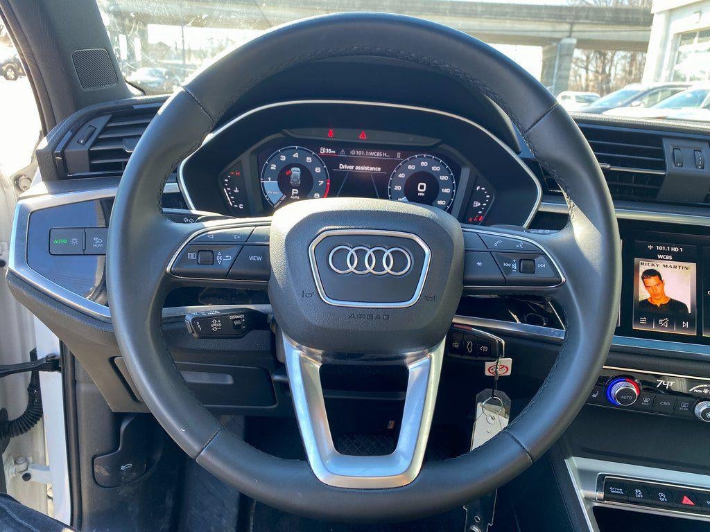 2025 Audi Q3 Premium 45 TFSI S line quattro Tiptronic