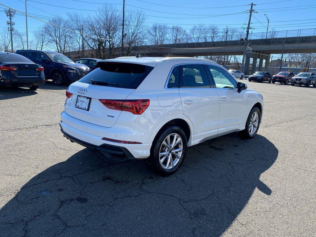 2025 Audi Q3 Premium 45 TFSI S line quattro Tiptronic