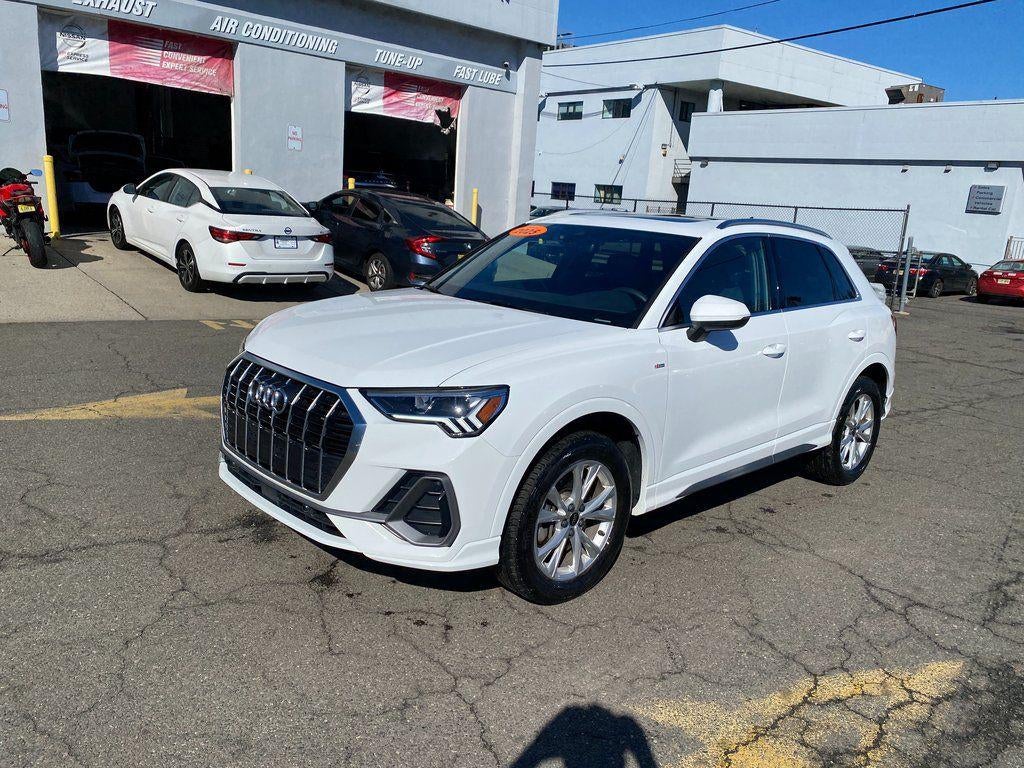 2025 Audi Q3 Premium 45 TFSI S line quattro Tiptronic