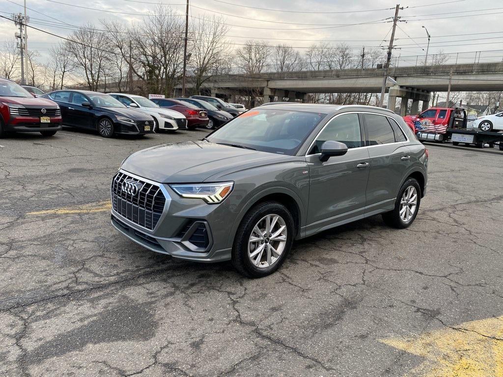 2025 Audi Q3 Premium 45 TFSI S line quattro Tiptronic