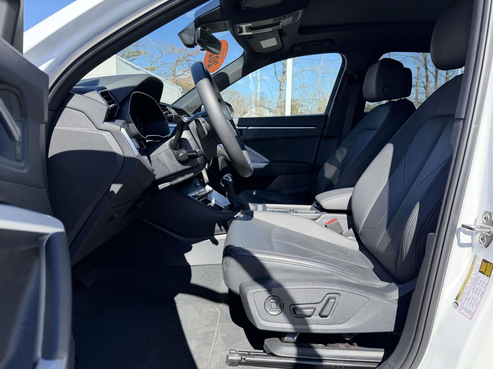 2025 Audi Q3 Premium 45 TFSI S line quattro Tiptronic