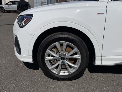 2025 Audi Q3 Premium 45 TFSI S line quattro Tiptronic