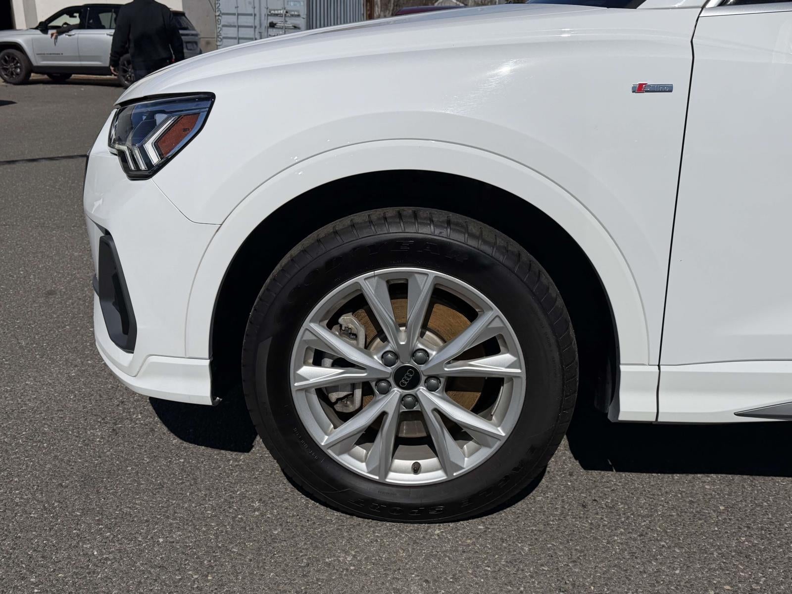 2025 Audi Q3 Premium 45 TFSI S line quattro Tiptronic