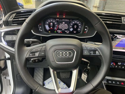 2025 Audi Q3 Premium 45 TFSI S line quattro Tiptronic