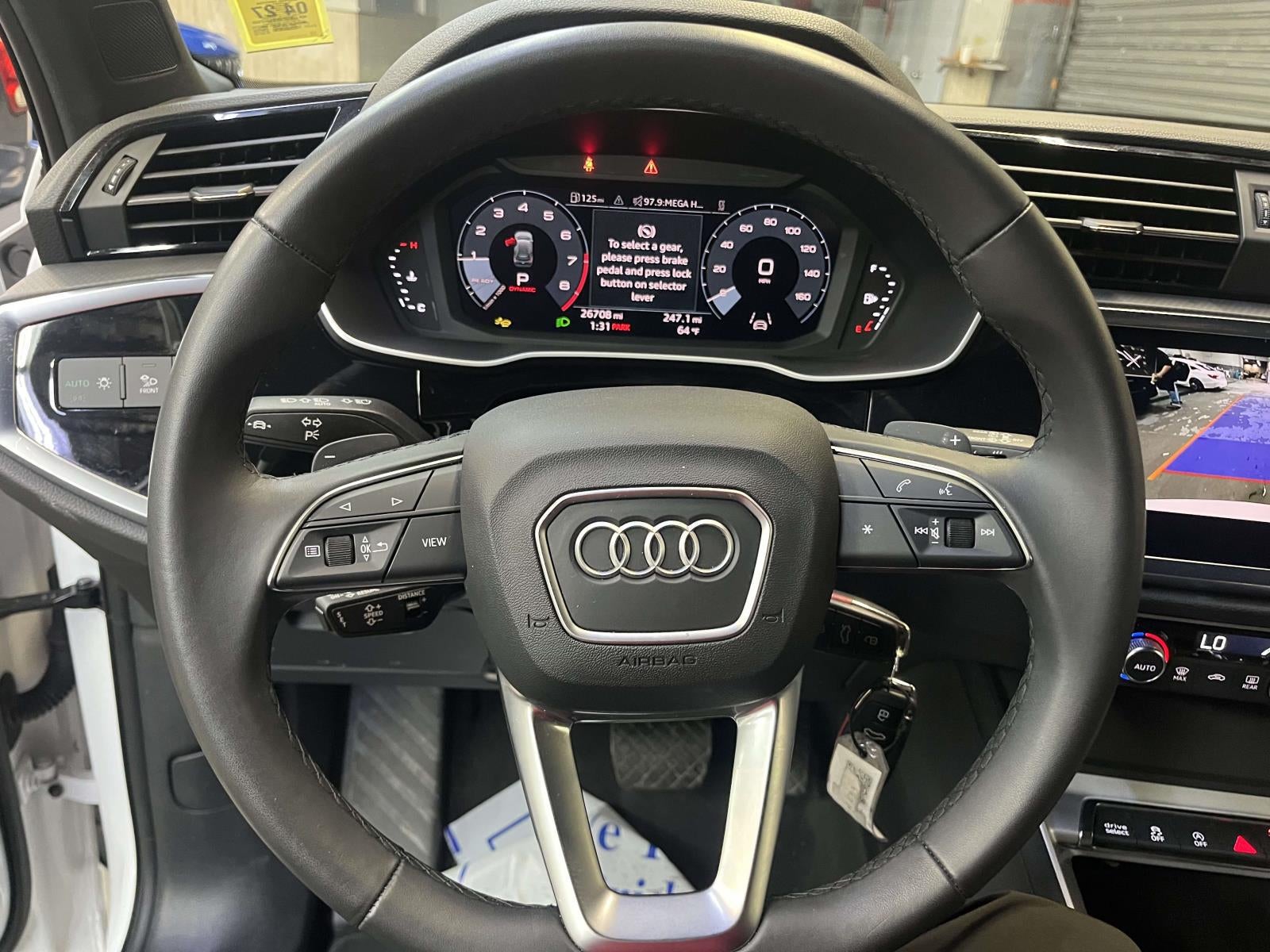 2025 Audi Q3 Premium 45 TFSI S line quattro Tiptronic