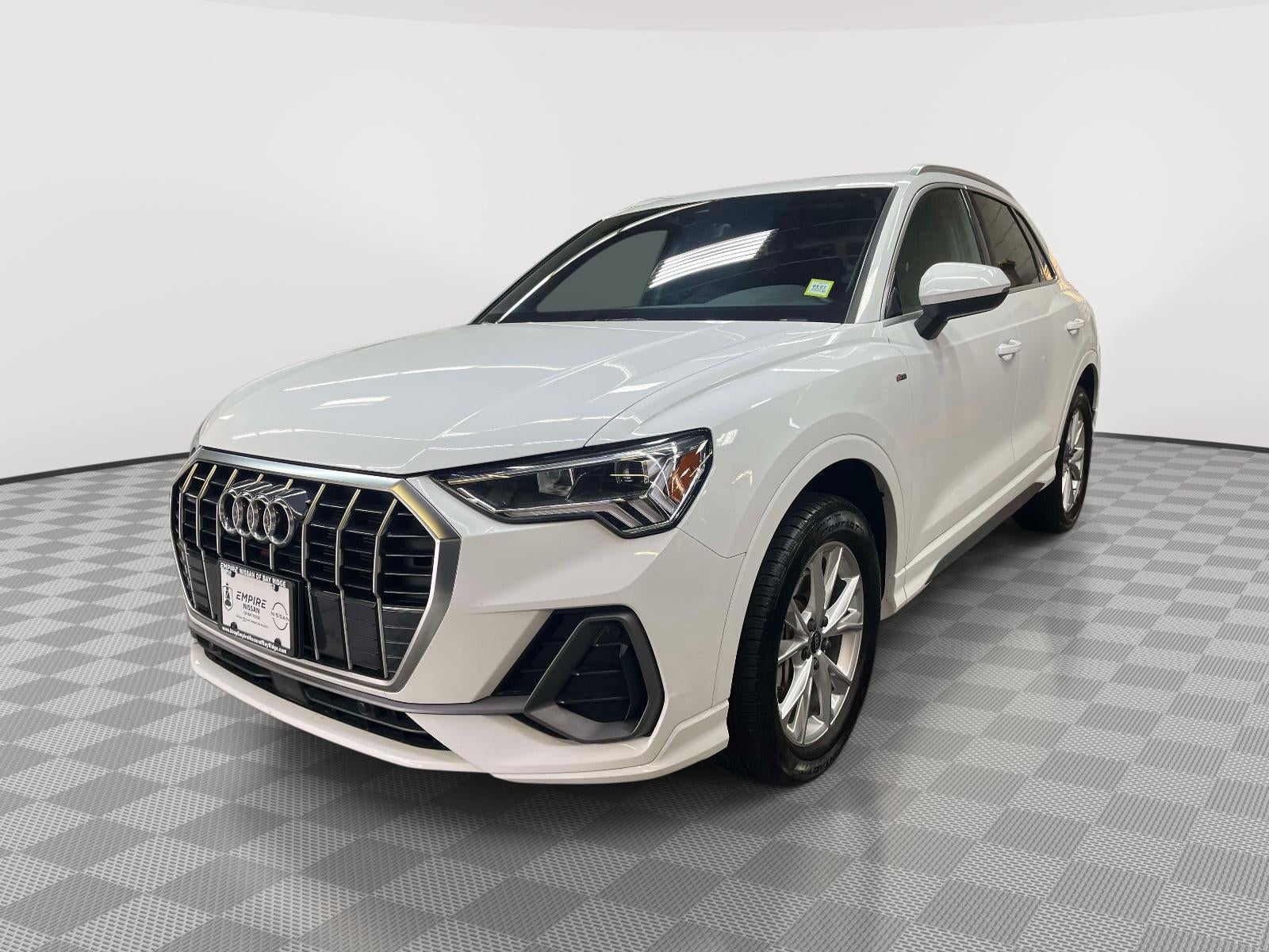 2025 Audi Q3 Premium 45 TFSI S line quattro Tiptronic