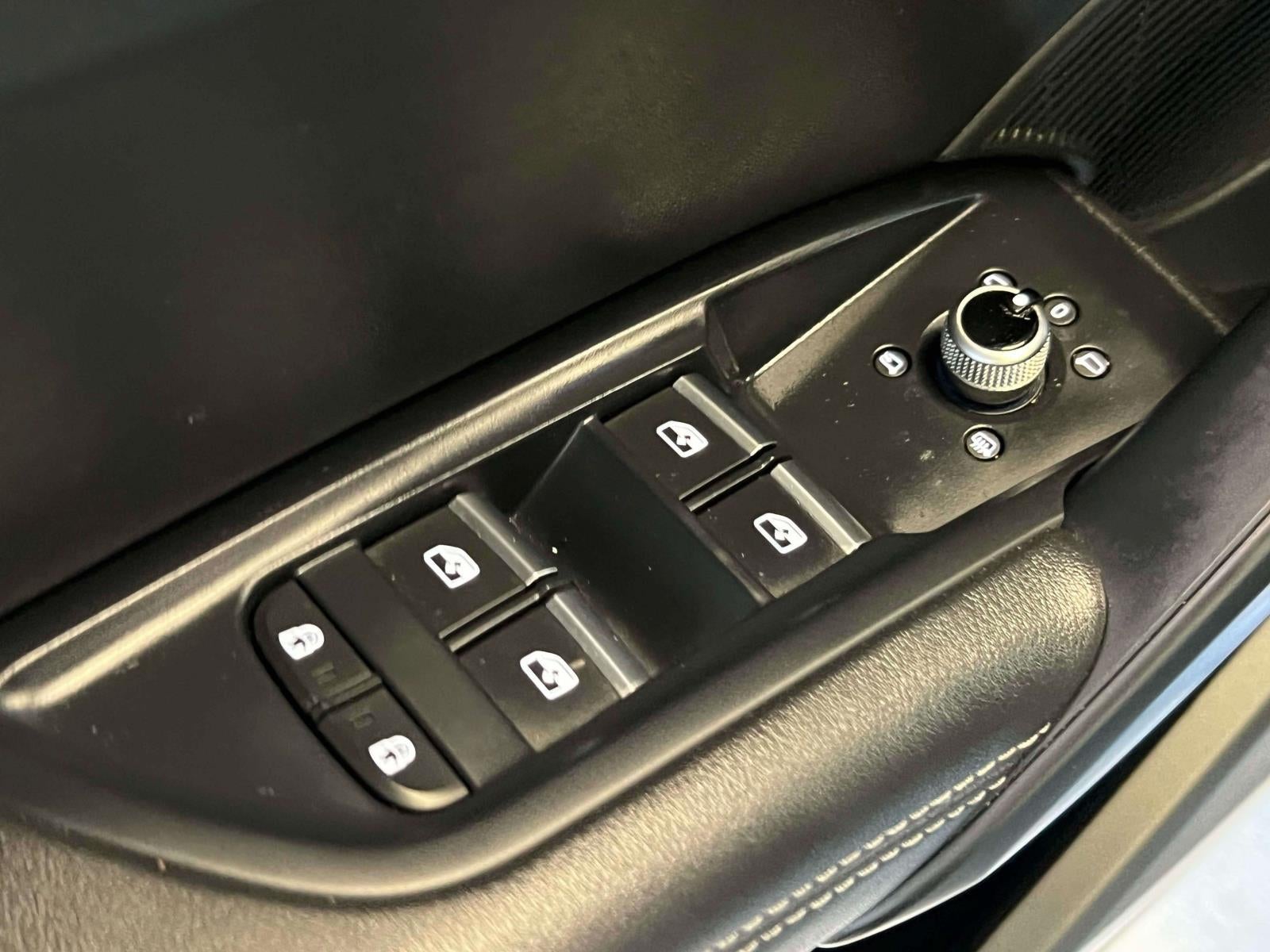 2023 Audi Q5 Premium Plus 45 TFSI S line quattro