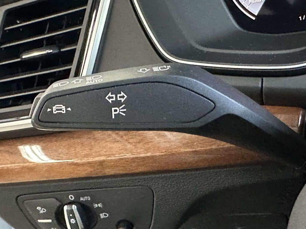 2023 Audi Q5 Premium Plus 45 TFSI S line quattro