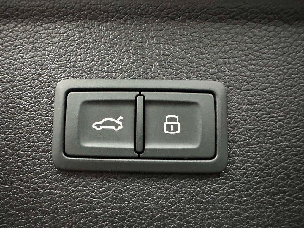 2022 Audi Q5 Premium Plus 45 TFSI S line quattro S tronic