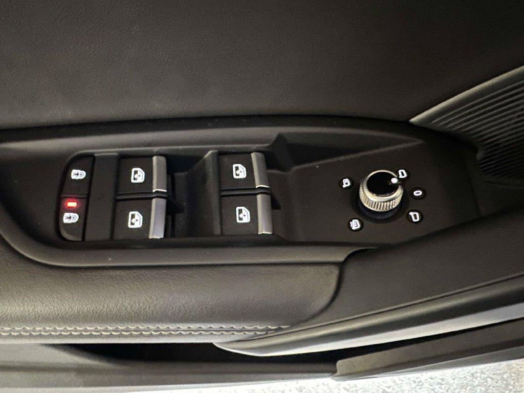 2023 Audi Q5 Premium Plus 45 TFSI S line quattro