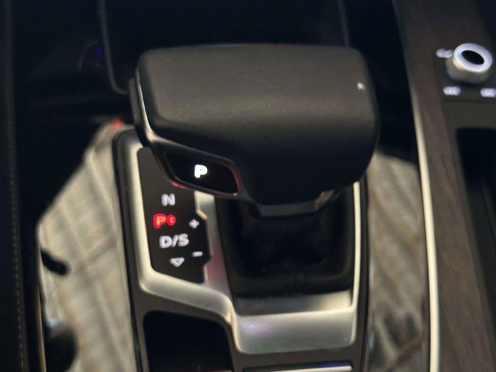 2023 Audi Q5 Premium Plus 45 TFSI S line quattro