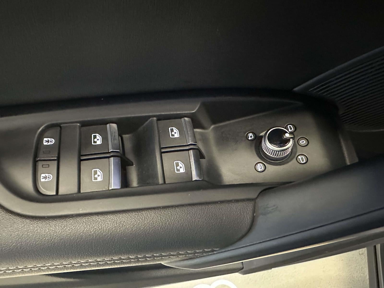 2023 Audi Q5 Premium Plus 45 TFSI S line quattro