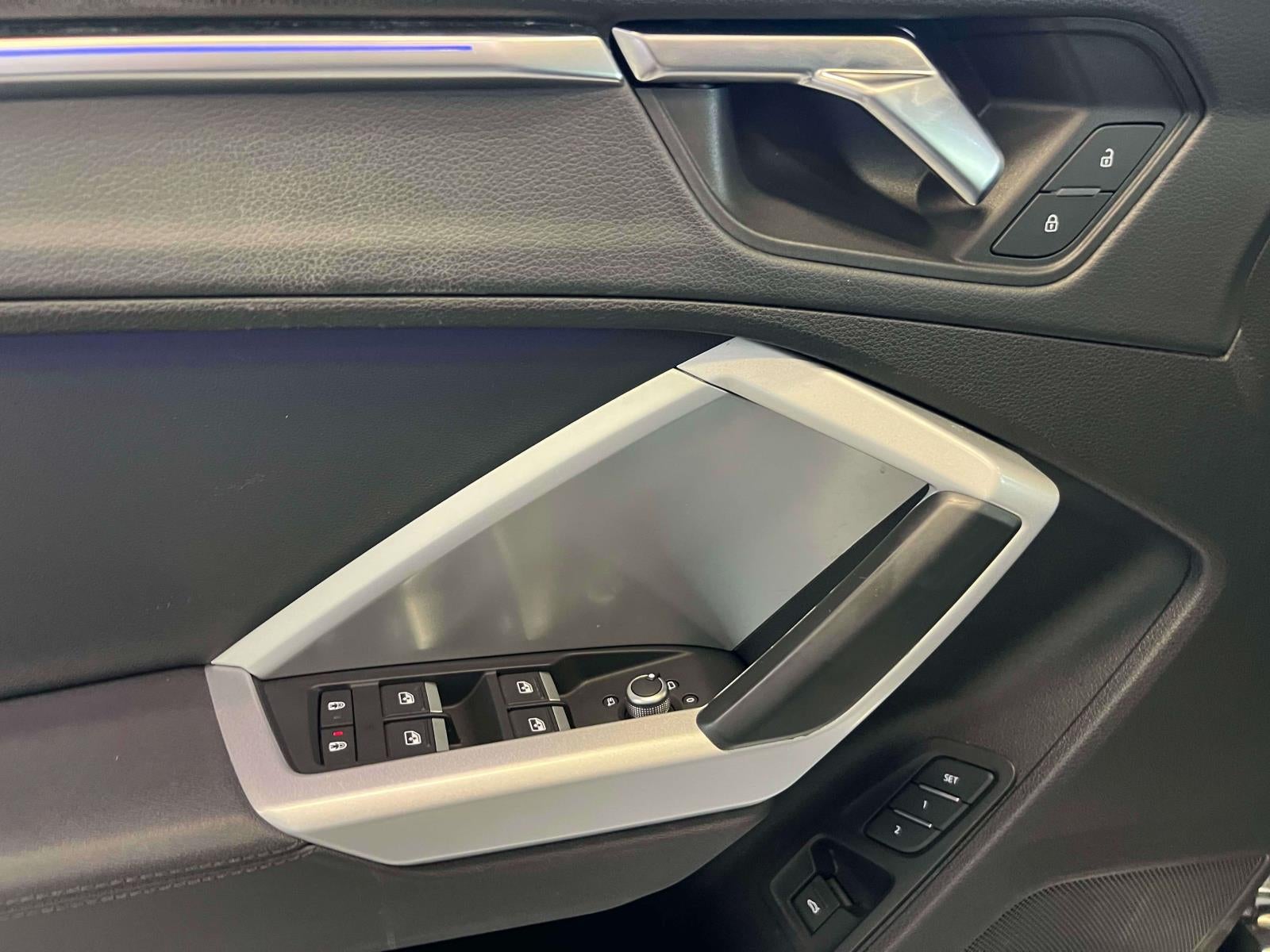 2023 Audi Q3 Premium Plus 45 TFSI S line quattro Tiptronic