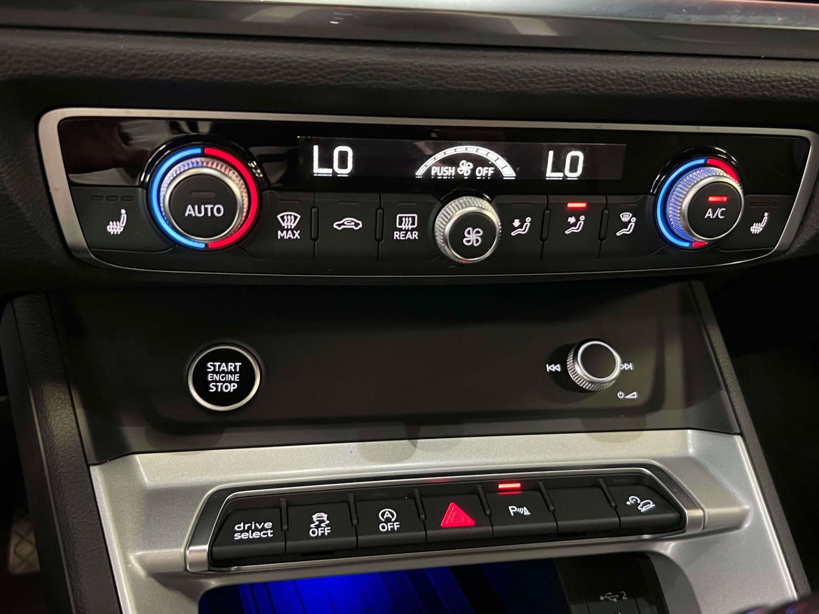 2023 Audi Q3 Premium Plus 45 TFSI S line quattro Tiptronic