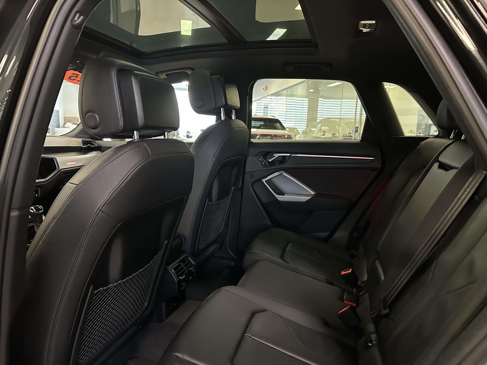 2025 Audi Q3 Premium 45 TFSI S line quattro Tiptronic