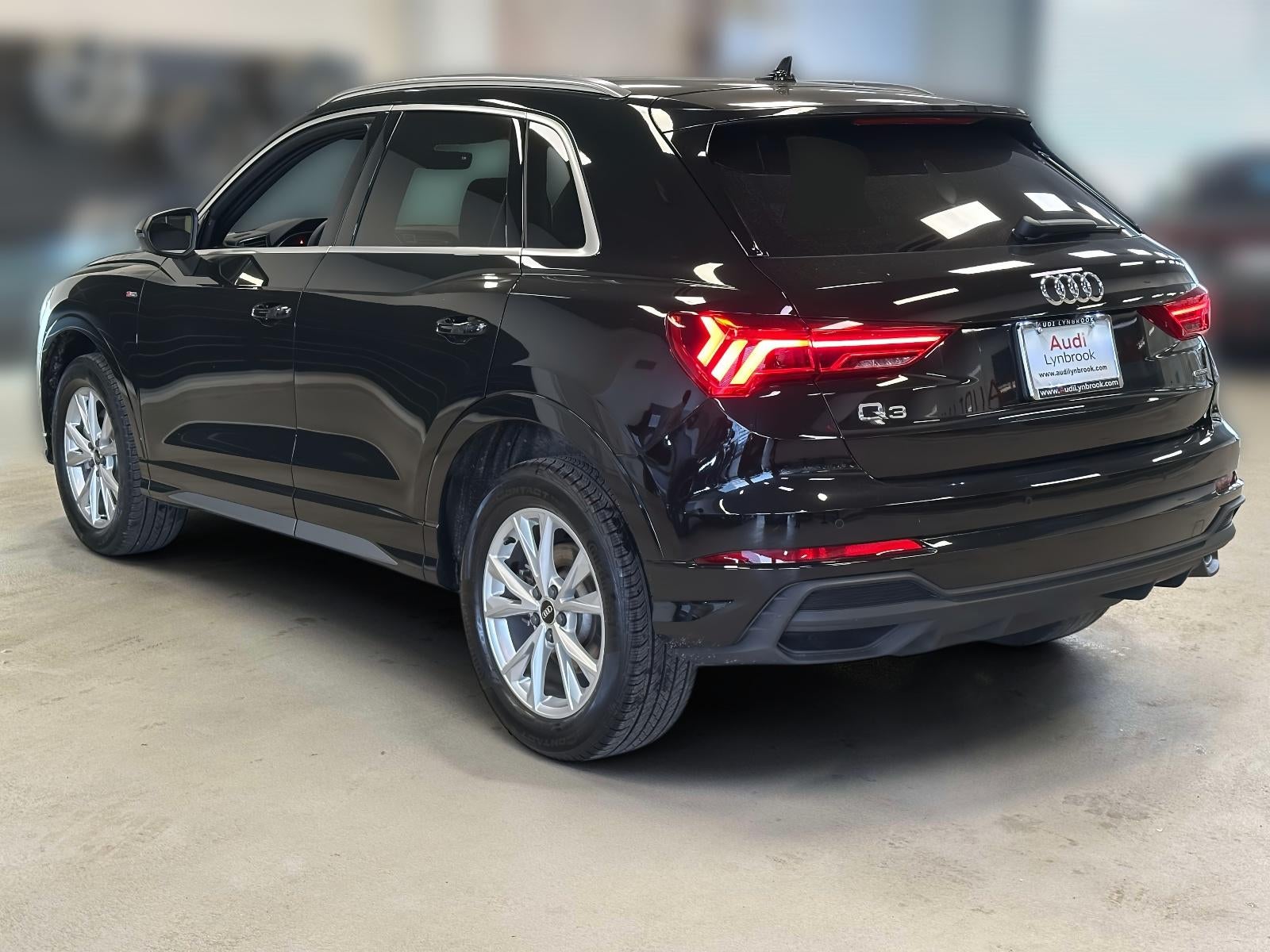 2025 Audi Q3 Premium 45 TFSI S line quattro Tiptronic