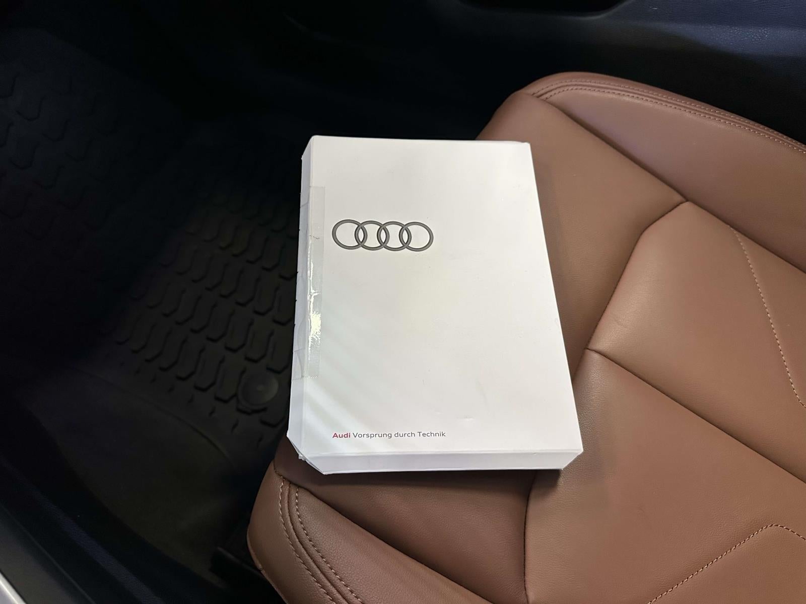 2023 Audi Q3 Premium Plus 45 TFSI S line quattro Tiptronic