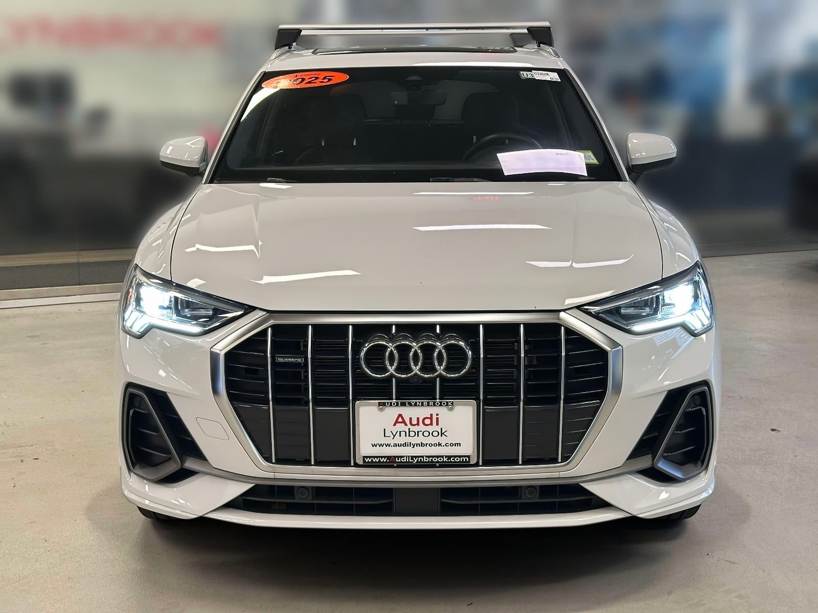 2025 Audi Q3 Premium 45 TFSI S line quattro Tiptronic