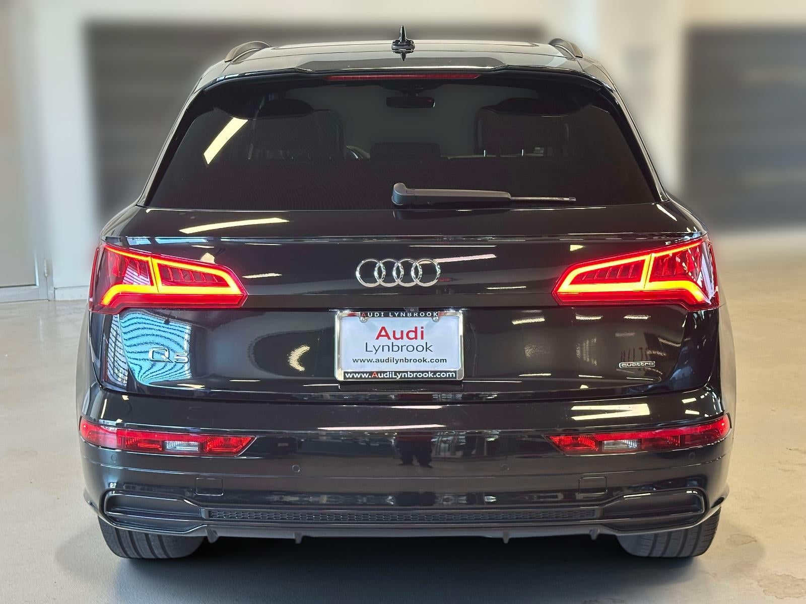 2020 Audi Q5 Titanium Premium Plus 45 TFSI quattro S tronic